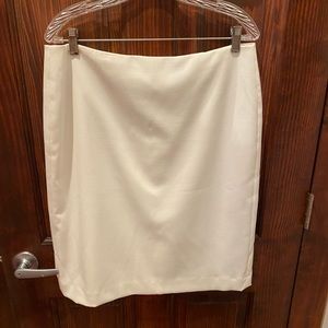 Anne Klien skirt